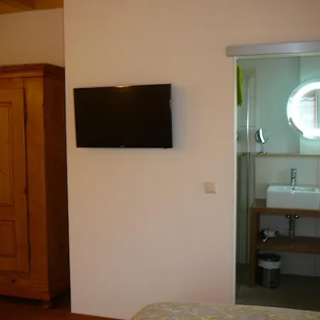 Frühstückspension Rooster American Style Boutique Haus - Made With Love! Rust