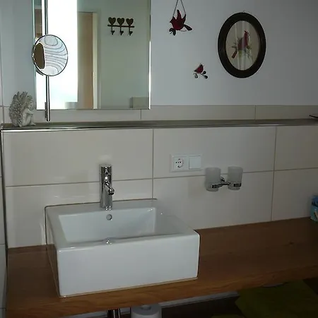 Rooster American Style Boutique Haus - Made With Love! Rust