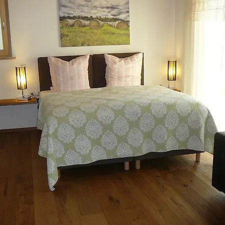 Bed & Breakfast Rooster American Style Boutique Haus - Made With Love!