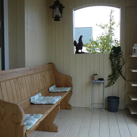 Bed & Breakfast Rooster American Style Boutique Haus - Made With Love! *