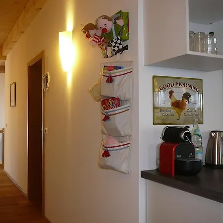 Rooster American Style Boutique Haus - Made With Love! Rust