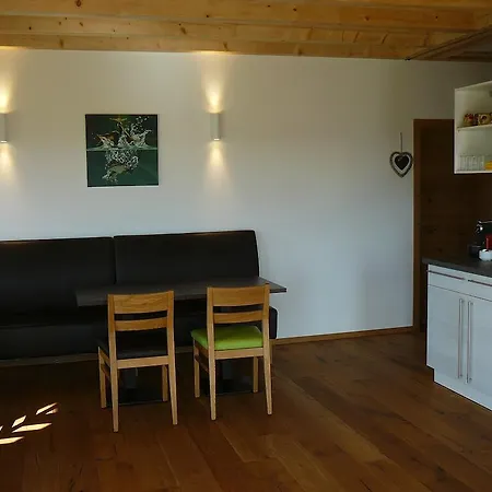 Frühstückspension Rooster American Style Boutique Haus - Made With Love! Rust