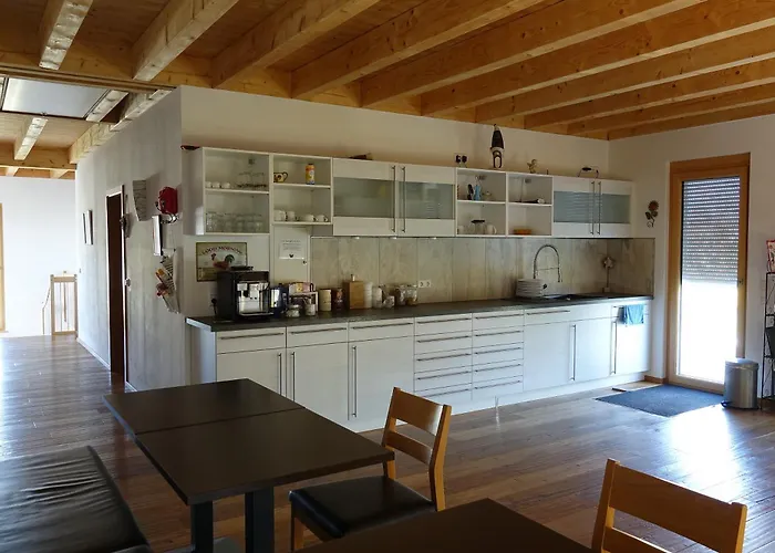 Rooster American Style Boutique Haus - Made With Love! 鲁斯特