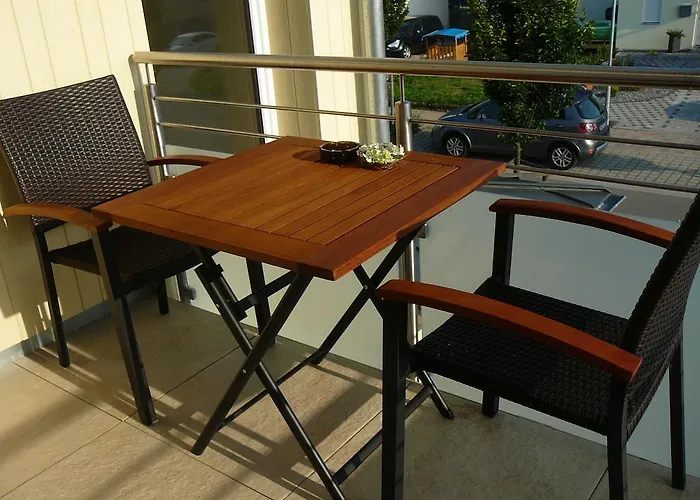 Rooster American Style Boutique Haus - Made With Love! 鲁斯特